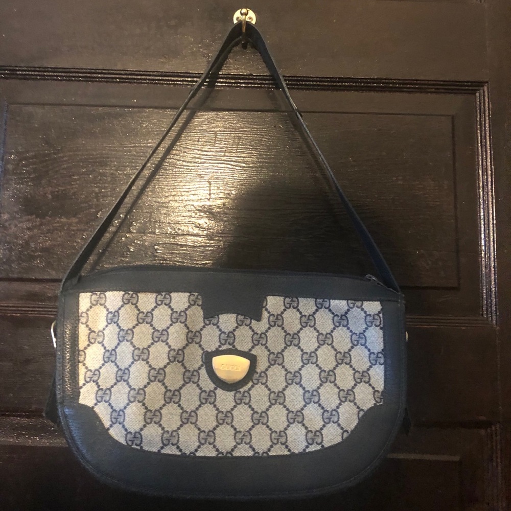 Gucci shoulder bag